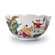 1504  A Fengcai "playing children" petal bowl 